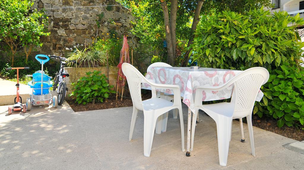 Apartments Samardzic Tivat Ngoại thất bức ảnh