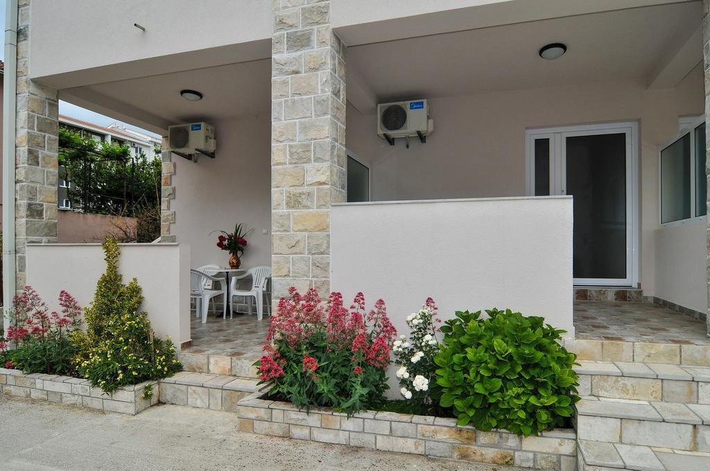 Apartments Samardzic Tivat Ngoại thất bức ảnh