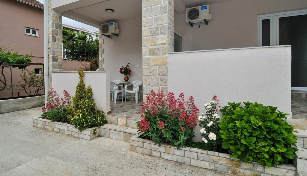 Apartments Samardzic Tivat Ngoại thất bức ảnh