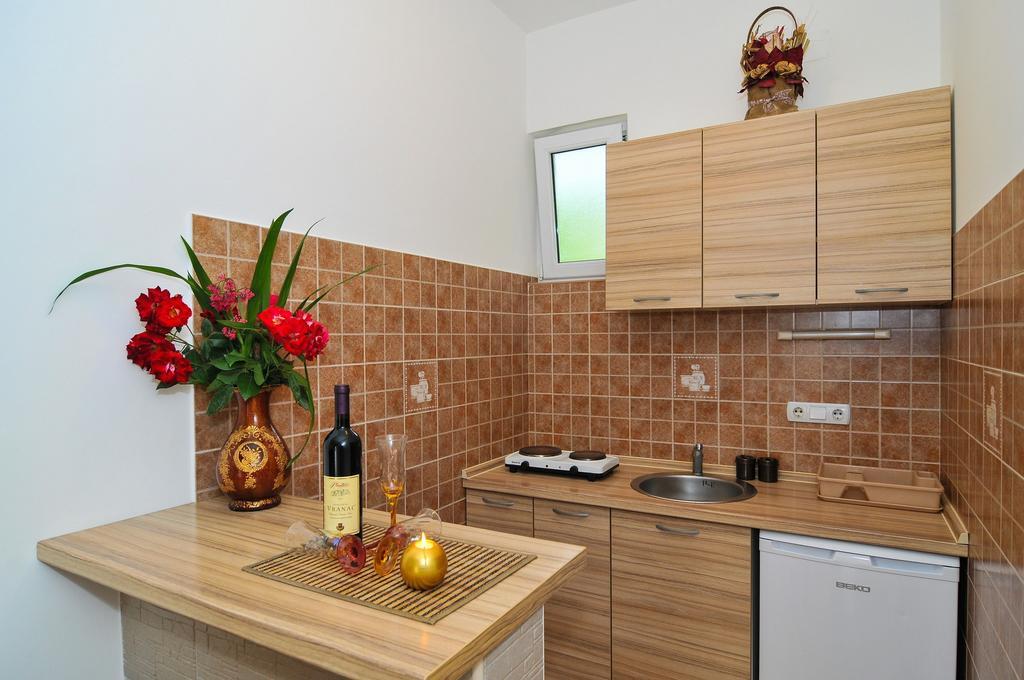 Apartments Samardzic Tivat Ngoại thất bức ảnh