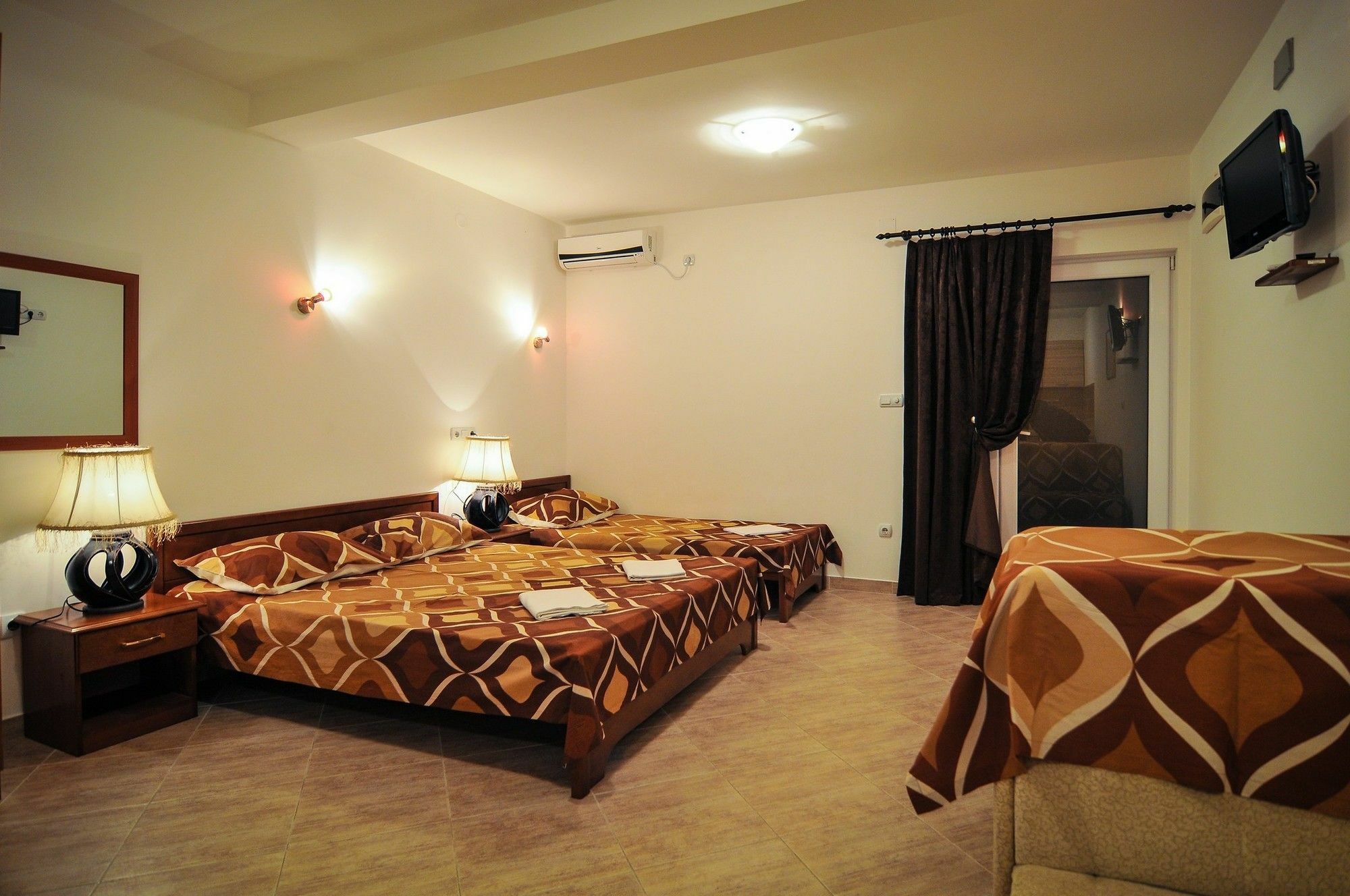 Apartments Samardzic Tivat Ngoại thất bức ảnh