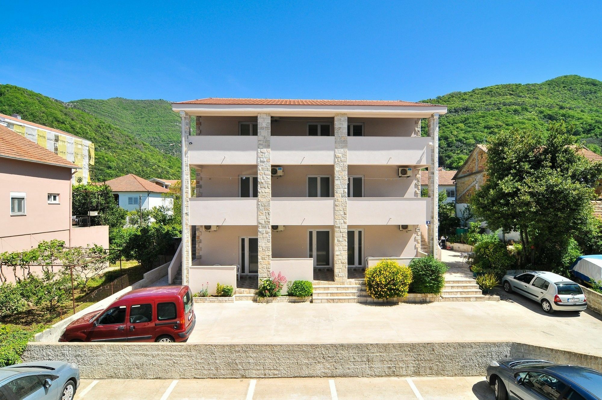 Apartments Samardzic Tivat Ngoại thất bức ảnh